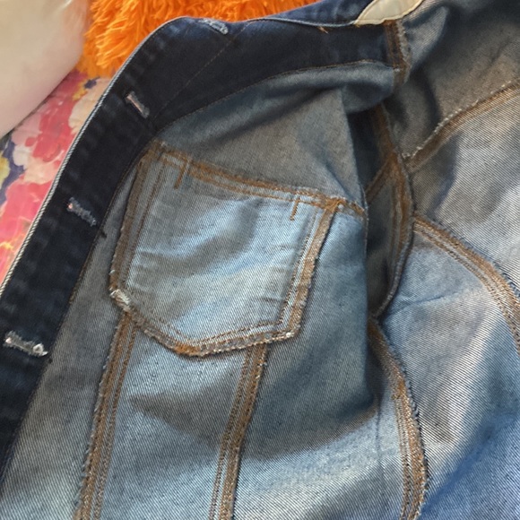 GAP, size SMALL, dark denim adjustable fitted waist and collared jacket - Picture 6 of 7